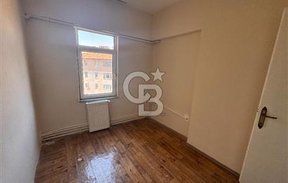 Ümraniye Atakentde 3+1 Canpark AVM Karşısı 95m² Satılık Daire