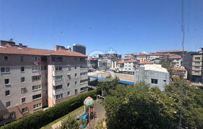 Ümraniye Atakentde 3+1 Canpark AVM Karşısı 95m² Satılık Daire