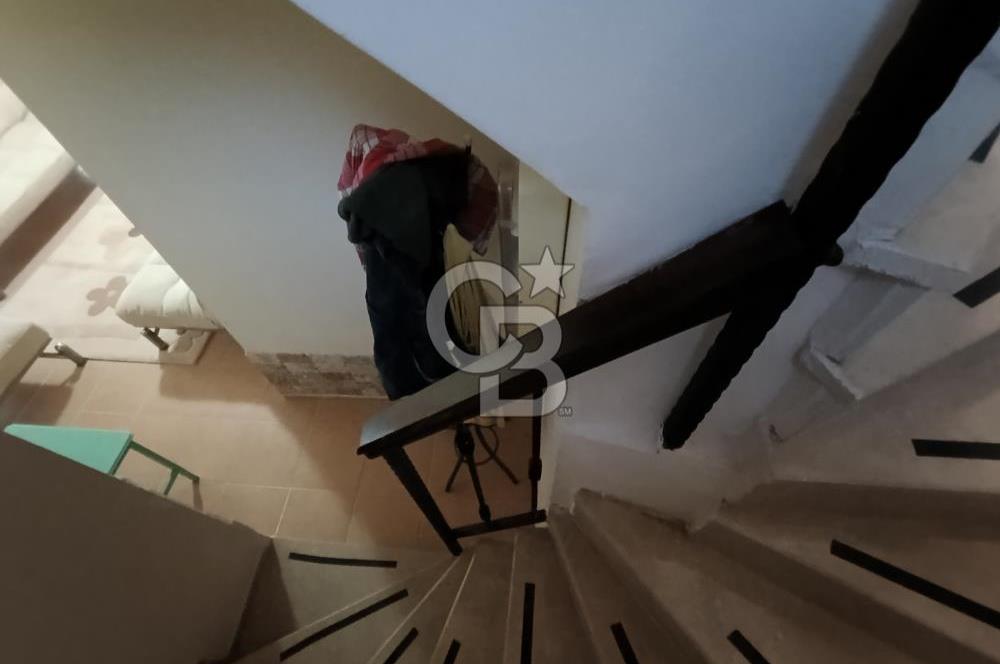 Villakent de Satılık 4+1 Köşe Villa