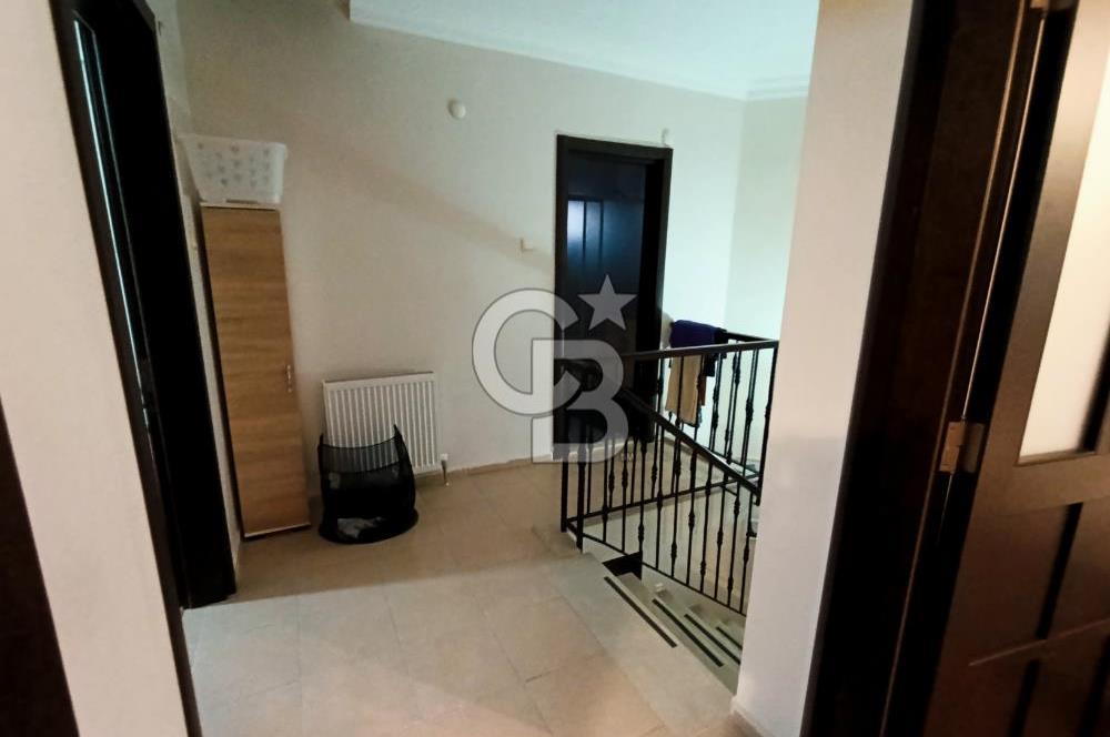 Villakent de Satılık 4+1 Köşe Villa