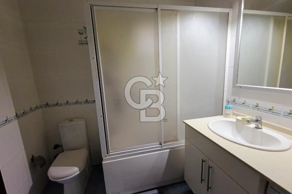 Villakent de Satılık 4+1 Köşe Villa