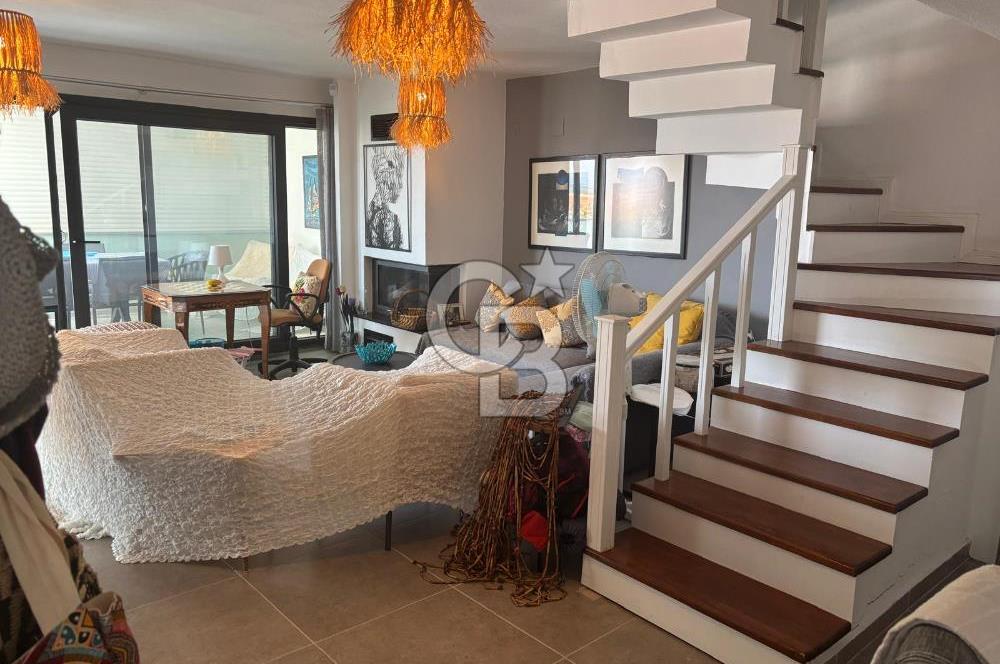 Çeşme Ildır'da Deniz Manzaralı Satılık 3+1 Villa ....