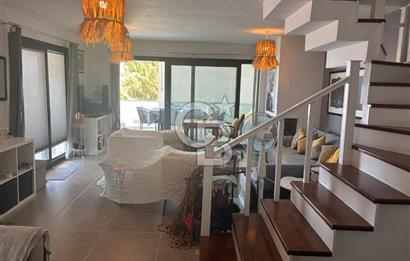 Çeşme Ildır'da Deniz Manzaralı Satılık 3+1 Villa ....