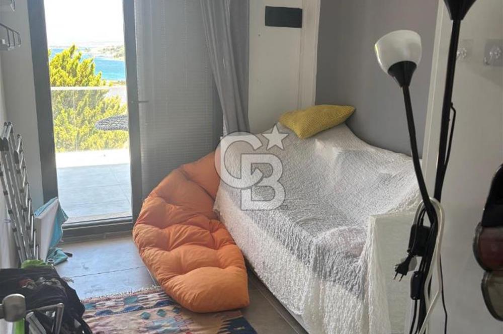 Çeşme Ildır'da Deniz Manzaralı Satılık 3+1 Villa ....