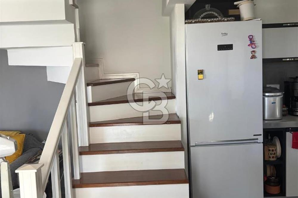 Çeşme Ildır'da Deniz Manzaralı Satılık 3+1 Villa ....