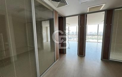 ATA YILDIZ PLAZA'DA/62 m2 NET/PANORAMİK MANZARALI/3 ODA-1 MUTFAK/ŞAHANE KİRALIK OFİS!