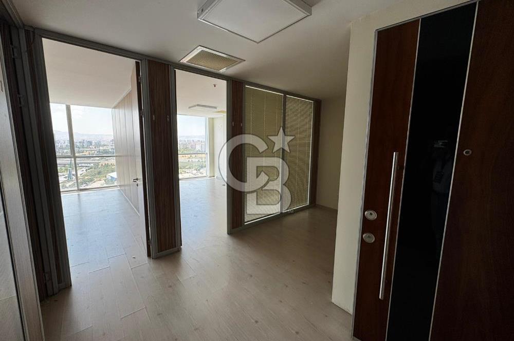ATA YILDIZ PLAZA'DA/62 m2 NET/PANORAMİK MANZARALI/3 ODA-1 MUTFAK/ŞAHANE KİRALIK OFİS!