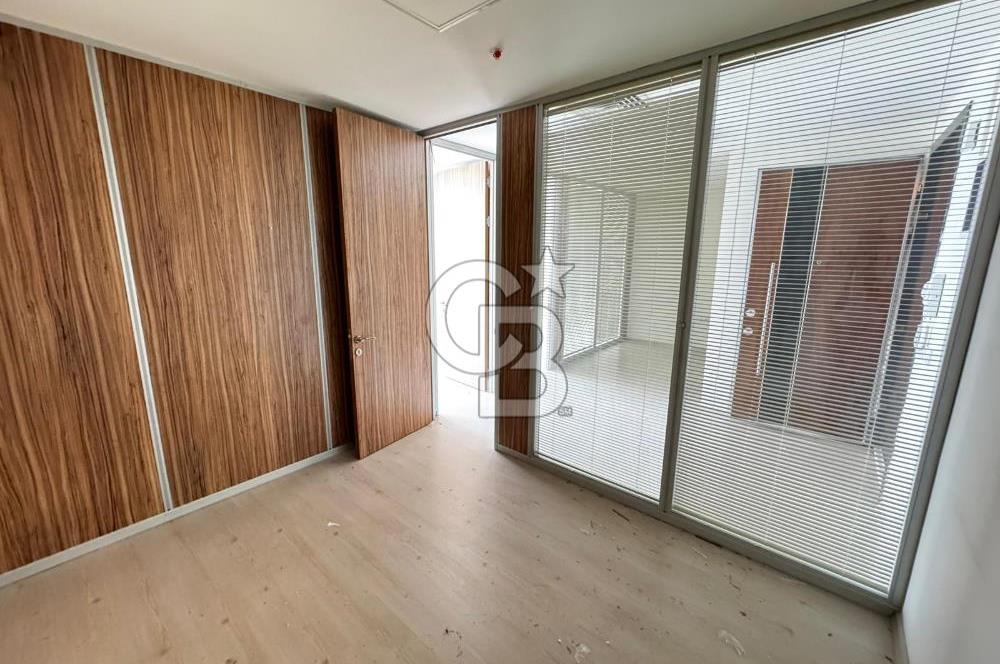ATA YILDIZ PLAZA'DA/62 m2 NET/PANORAMİK MANZARALI/3 ODA-1 MUTFAK/ŞAHANE KİRALIK OFİS!