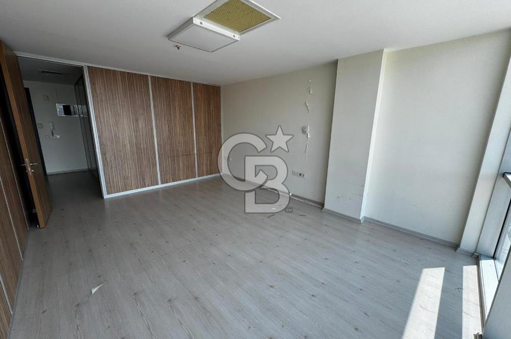 ATA YILDIZ PLAZA'DA/62 m2 NET/PANORAMİK MANZARALI/3 ODA-1 MUTFAK/ŞAHANE KİRALIK OFİS!