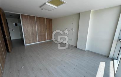ATA YILDIZ PLAZA'DA/62 m2 NET/PANORAMİK MANZARALI/3 ODA-1 MUTFAK/ŞAHANE KİRALIK OFİS!