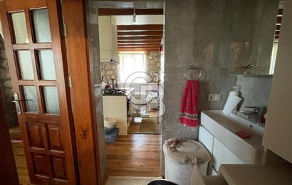 İzmir Karaburun Badembükü Satılık Taş Villa Doğa Harikası