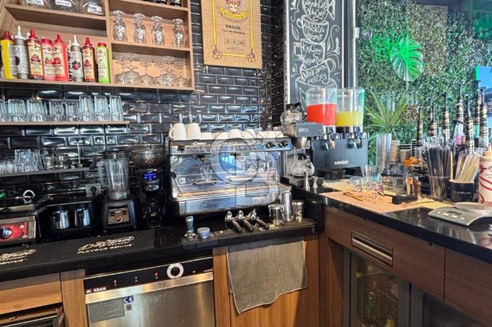 CUMHURİYET MAHALLESİ ÜNV. KARŞISI DEVREN KİRALIK CAFE 