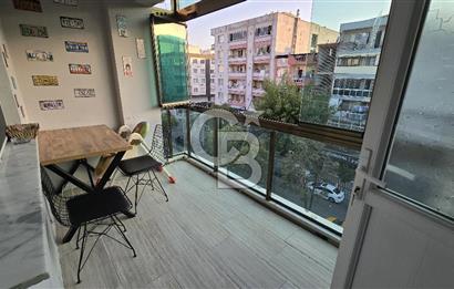 ALİAĞA KURTULUŞ MAH. ÇARŞININ İÇİNDE FULL TADİLATLI 2+1 DAİRE!