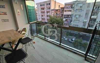ALİAĞA KURTULUŞ MAH. ÇARŞININ İÇİNDE FULL TADİLATLI 2+1 DAİRE!