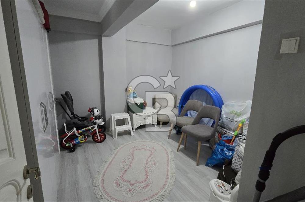 ALİAĞA KURTULUŞ MAH. ÇARŞININ İÇİNDE FULL TADİLATLI 2+1 DAİRE!