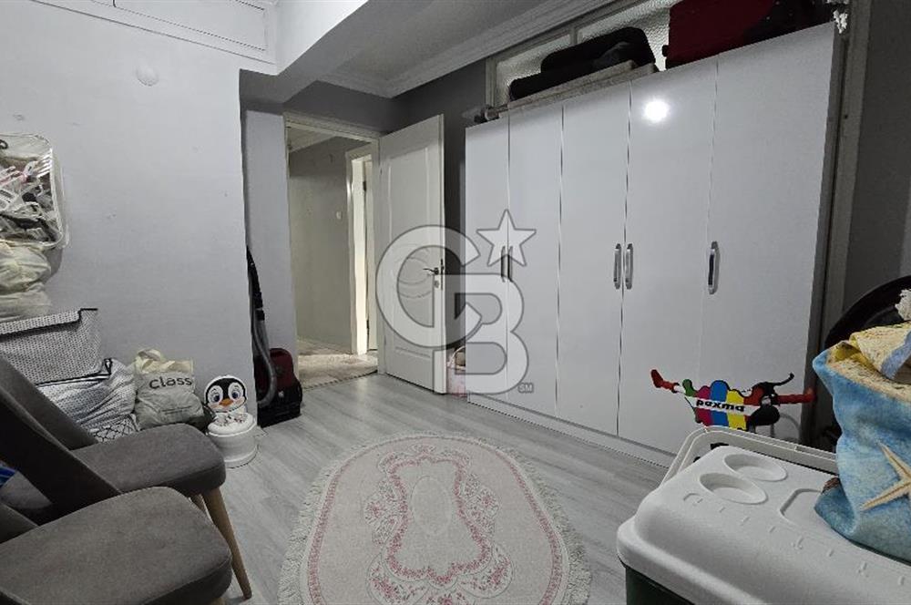 ALİAĞA KURTULUŞ MAH. ÇARŞININ İÇİNDE FULL TADİLATLI 2+1 DAİRE!