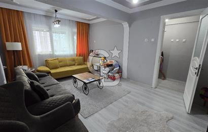 ALİAĞA KURTULUŞ MAH. ÇARŞININ İÇİNDE FULL TADİLATLI 2+1 DAİRE!