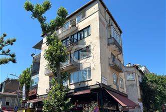 ÇENGELKÖY CADDESİNDE BOĞAZ MANZARALI 2+1 SATILIK DAİRE