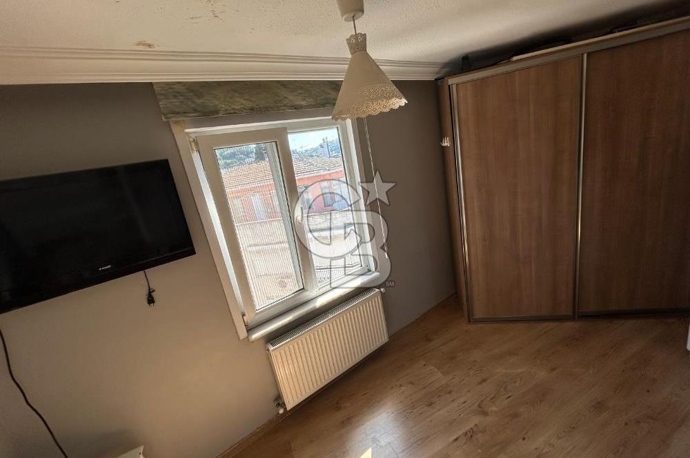 ÇENGELKÖY'DE BOĞAZ MANZARALI EŞYALI 2+1 KİRALIK DAİRE