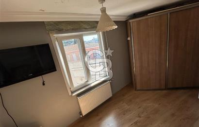 ÇENGELKÖY'DE BOĞAZ MANZARALI EŞYALI 2+1 KİRALIK DAİRE