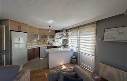 ÇENGELKÖY CADDESİNDE BOĞAZ MANZARALI 2+1 SATILIK DAİRE