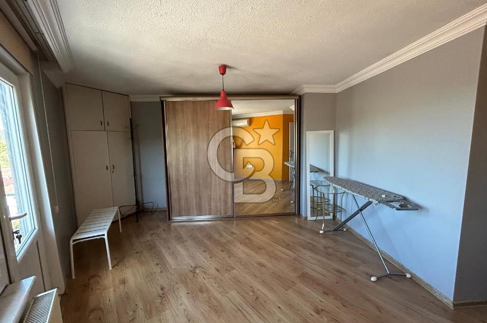 ÇENGELKÖY'DE BOĞAZ MANZARALI EŞYALI 2+1 KİRALIK DAİRE