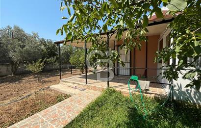 Urla Torasan Mahallesi 328 m2 Arsa İçerisinde Müstakil Ev