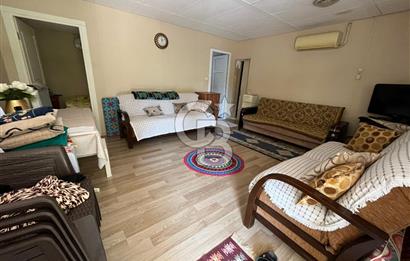 Urla Torasan Mahallesi 328 m2 Arsa İçerisinde Müstakil Ev
