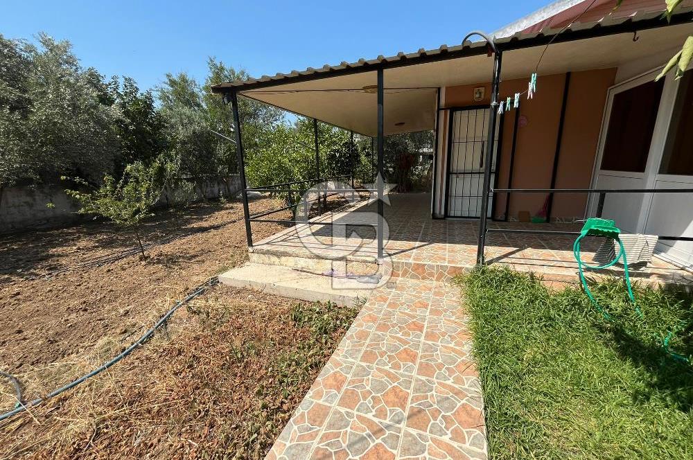 Urla Torasan Mahallesi 328 m2 Arsa İçerisinde Müstakil Ev