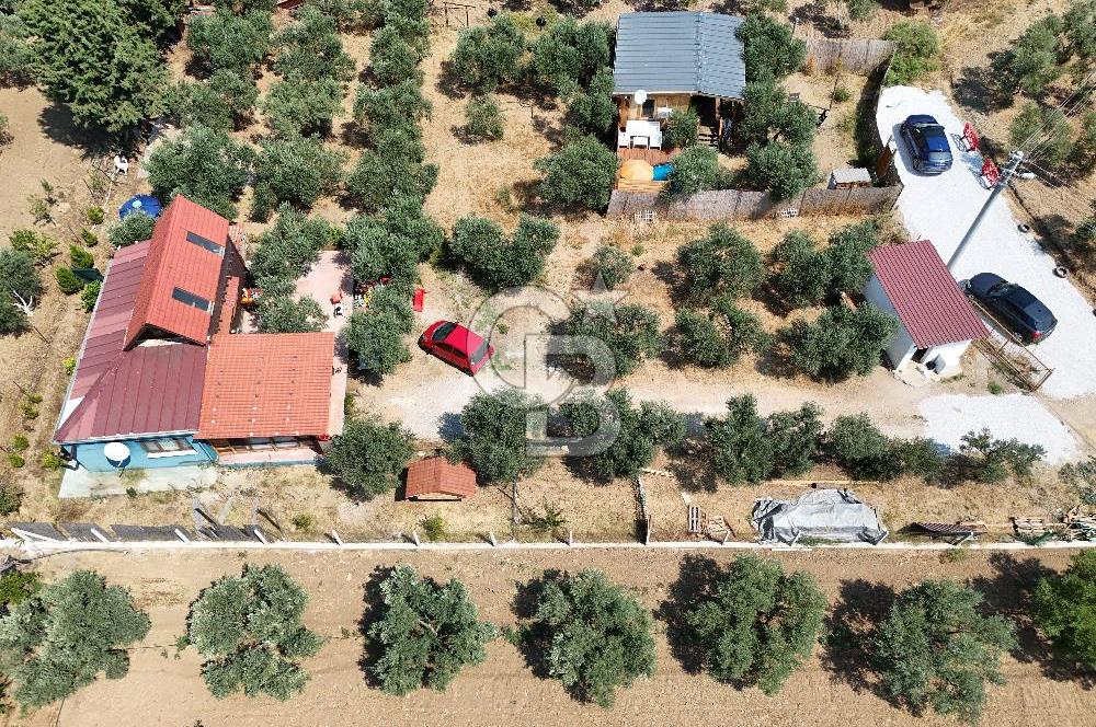  TORBALI ARSLANLAR'DA AHŞAP EV'Lİ 700 M² SATILIK TARLA 