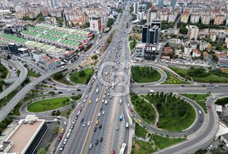 E-5 YANYOL PLAZALAR BÖLGESİ EMSALSİZ 3.400 M2 SATILIK ARSA
