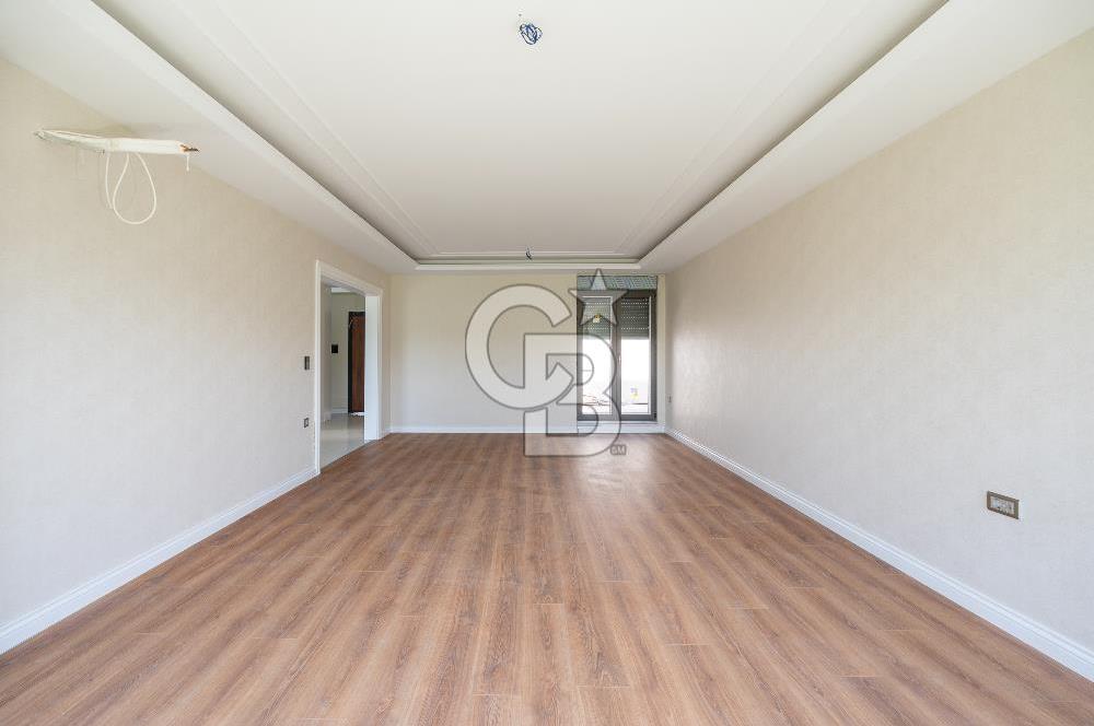 GÜMÜŞTEPE DE MERKEZİ KONUMDA 4+1 VİLLA