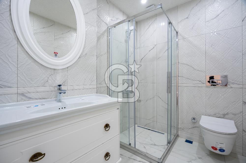 GÜMÜŞTEPE DE MERKEZİ KONUMDA 4+1 VİLLA