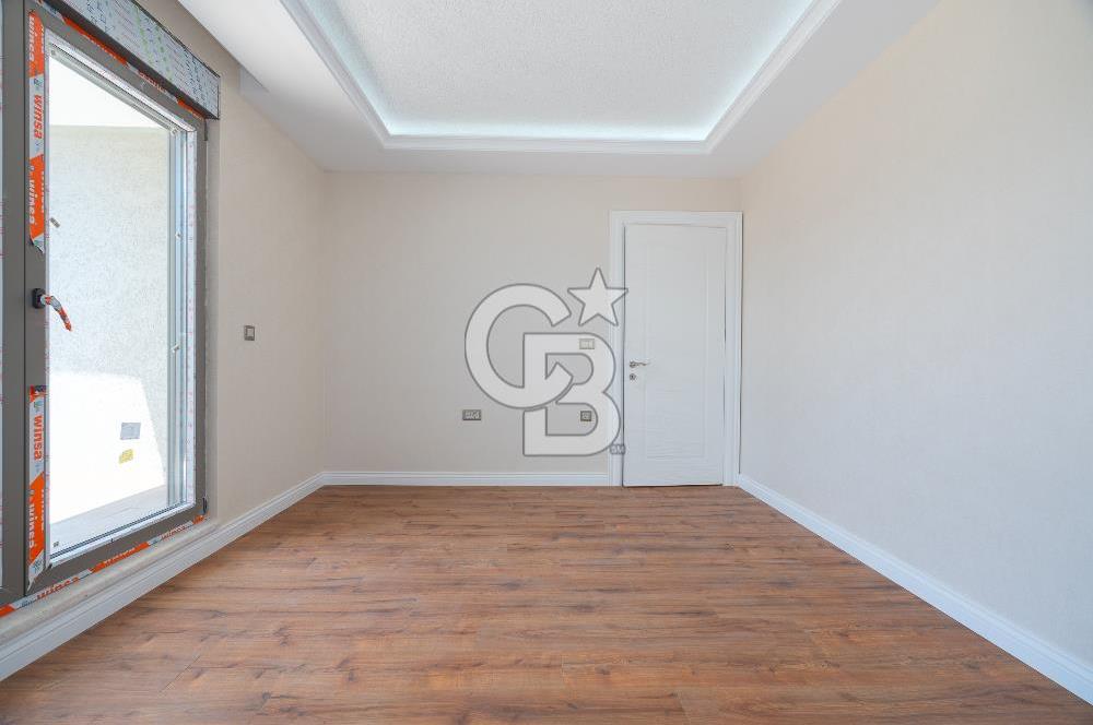 GÜMÜŞTEPE DE MERKEZİ KONUMDA 4+1 VİLLA