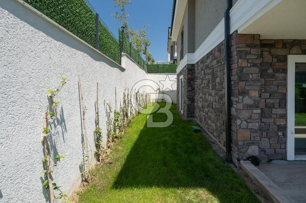 GÜMÜŞTEPE DE MERKEZİ KONUMDA 4+1 VİLLA