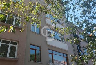 BEYOĞLU CİHANGİR DE BAHÇELİ GENİŞ 1+1 EŞYALI SATILIK DAİRE