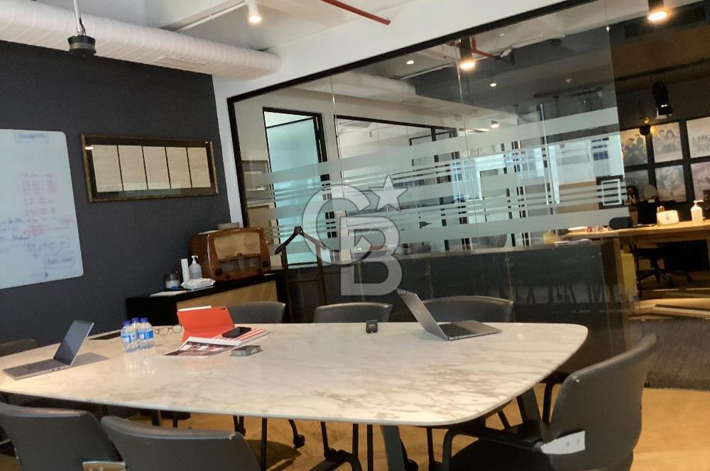 Esentepe Mahallesi Harmancı Giz Plaza’da 500m2 Satılık Kat