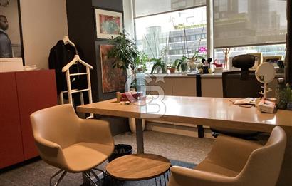 Esentepe Mahallesi Harmancı Giz Plaza’da 500m2 Satılık Kat