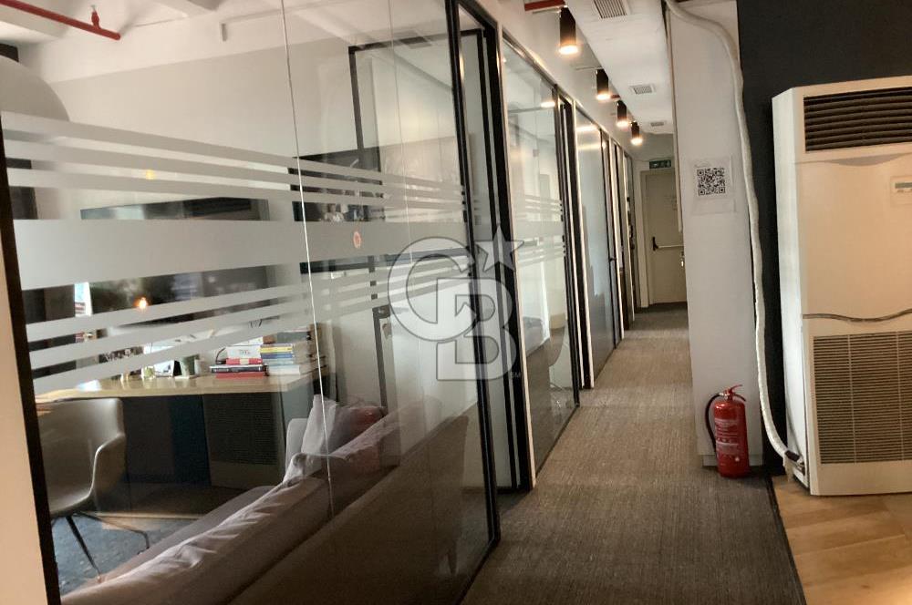 Esentepe Mahallesi Harmancı Giz Plaza’da 500m2 Satılık Kat
