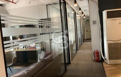 Esentepe Mahallesi Harmancı Giz Plaza’da 500m2 Satılık Kat