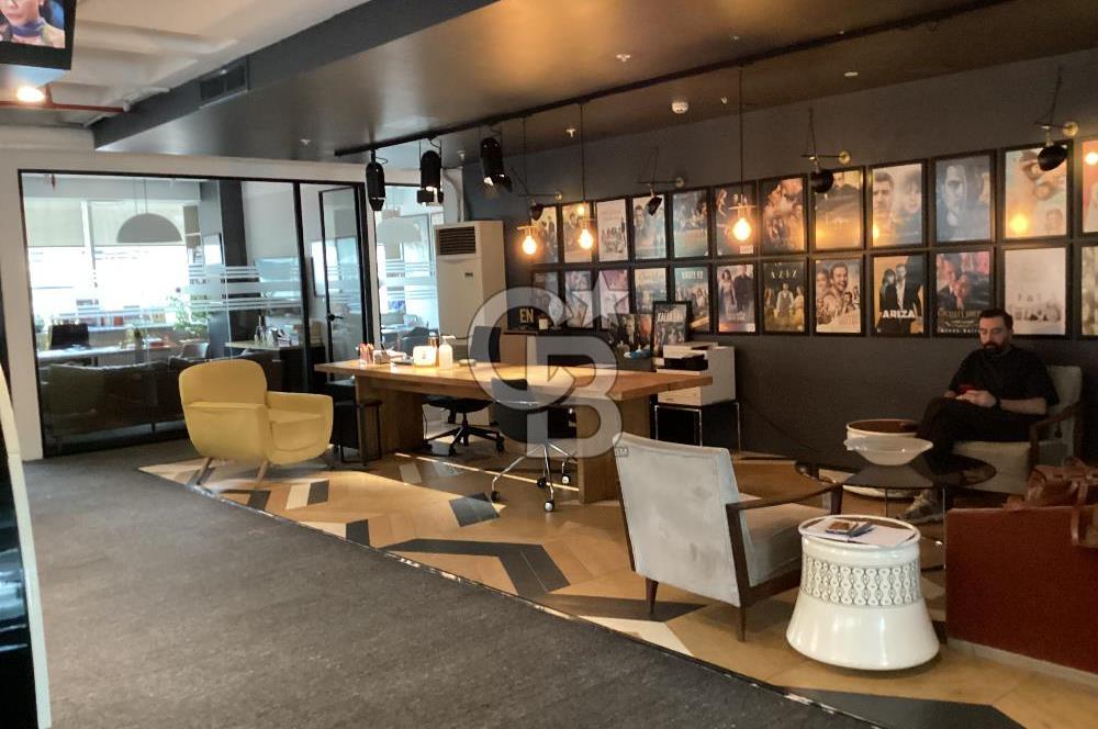 Esentepe Mahallesi Harmancı Giz Plaza’da 500m2 Satılık Kat