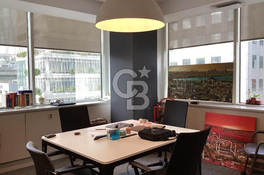 Esentepe Mahallesi Harmancı Giz Plaza’da 500m2 Satılık Kat