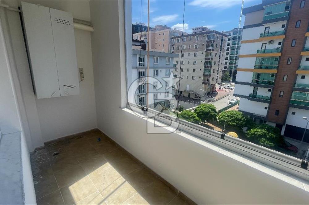 YENİ MAHALLE TRAMVAY DURAĞINA 1 DK KİRALIK 3+1 DAİRE