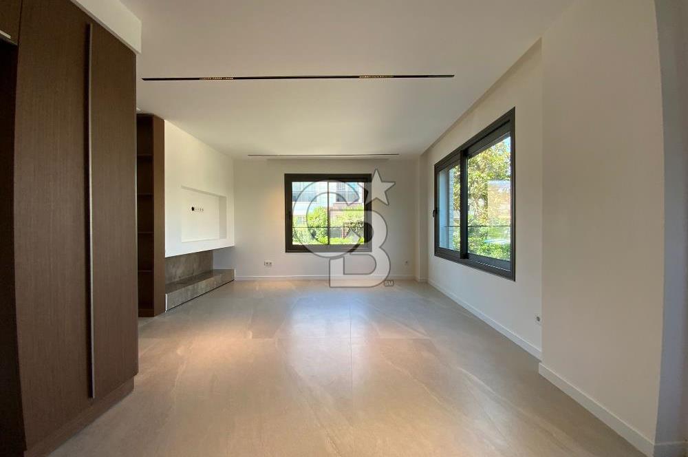 Balçova Satılık 3+1 Villa Agora Avm Karşısında