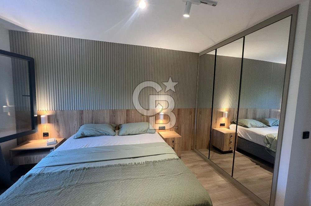 Çeşme 16 Eylül Mah. Havuzlu, Eşyalı Satılık Lüx 3+1 Villa