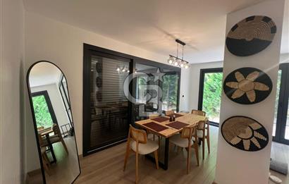 Çeşme 16 Eylül Mah. Havuzlu, Eşyalı Satılık Lüx 3+1 Villa