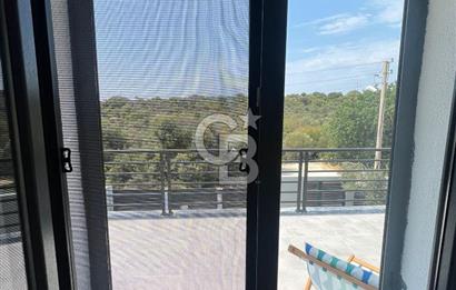 Çeşme 16 Eylül Mah. Havuzlu, Eşyalı Satılık Lüx 3+1 Villa