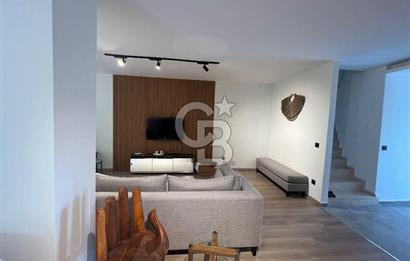 Çeşme 16 Eylül Mah. Havuzlu, Eşyalı Satılık Lüx 3+1 Villa