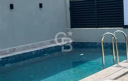 Çeşme 16 Eylül Mah. Havuzlu, Eşyalı Satılık Lüx 3+1 Villa