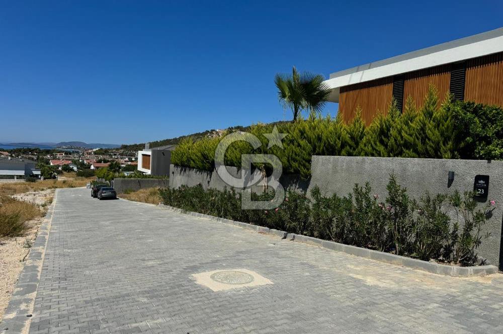 Çeşme Ilıca'da Swissotel Deniz Manzaralı İmarlı Arsa